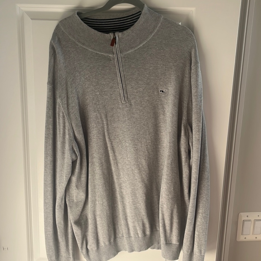 Vineyard vines gray quarter zip sweater size XXL. Never worn. Smoke free house